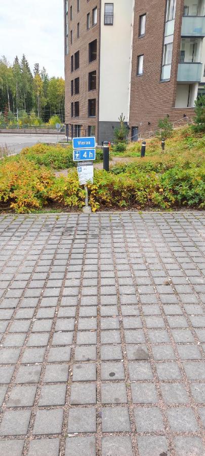 Ruby Studio 5Min To Vantaa Airport And 20Min To Helsinki Center Apartment Bagian luar foto